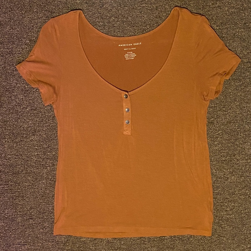 AE Henley T-Shirt